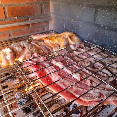 Meco And Pool Villa *